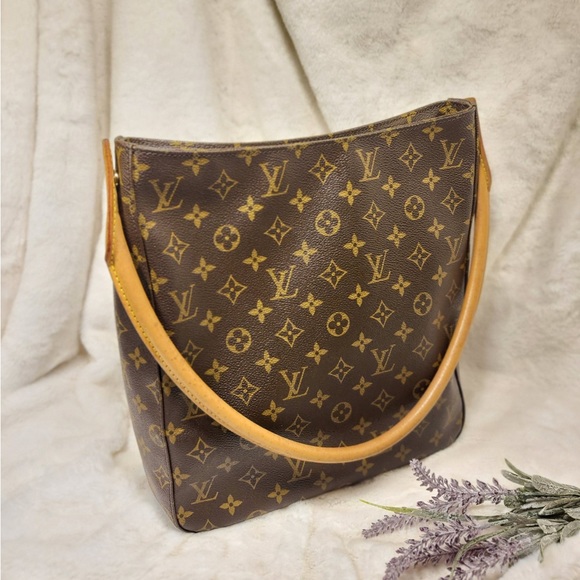 Authentic Louis Vuitton Looping GM shoulder bag tote - Picture 3 of 16